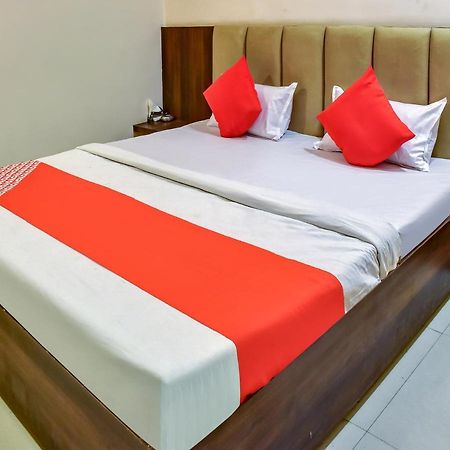 Oyo 78471 Hotel Platinum Bilāspur Buitenkant foto