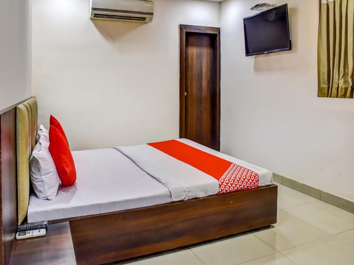 Oyo 78471 Hotel Platinum Bilāspur Buitenkant foto