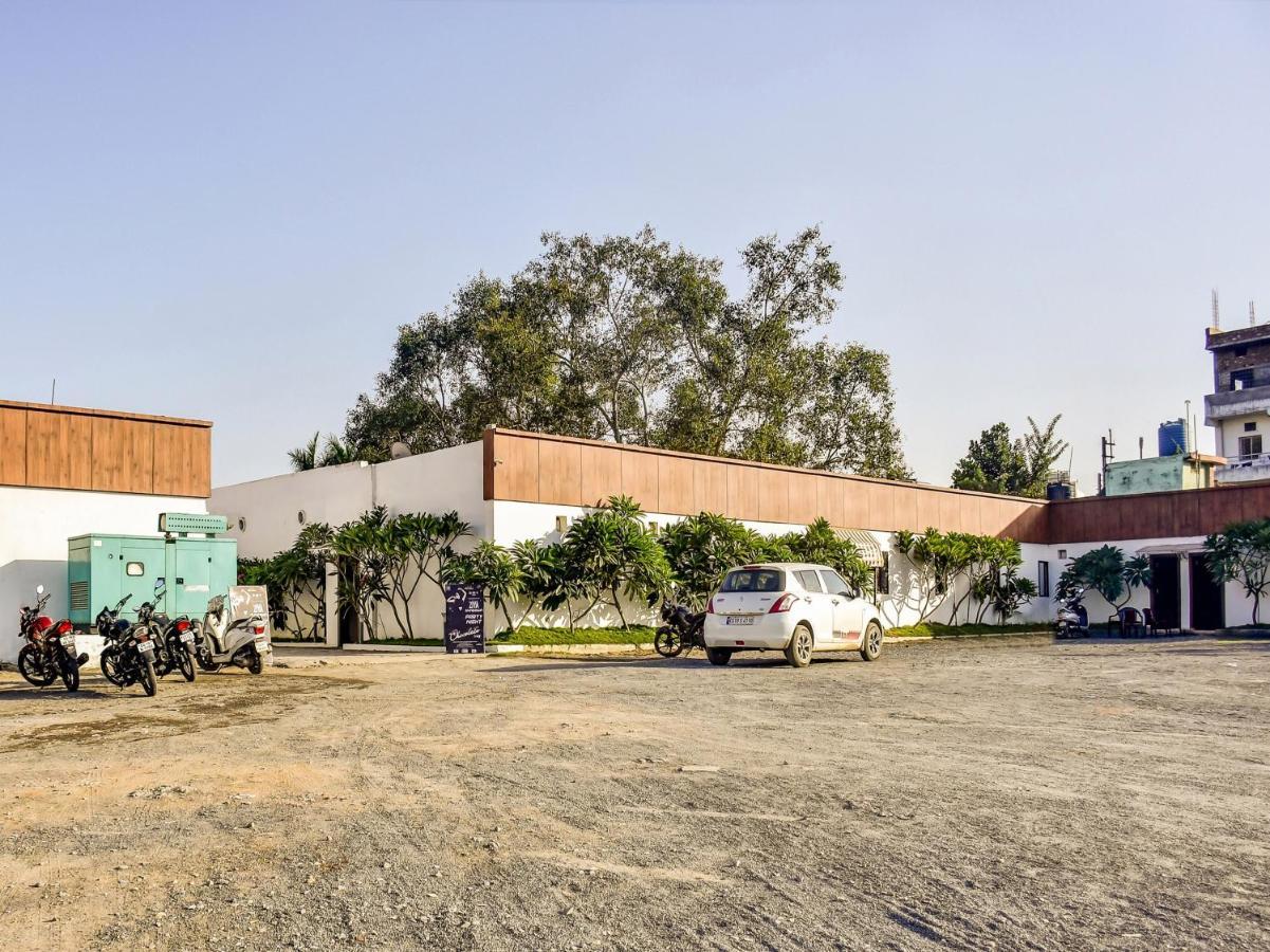 Oyo 78471 Hotel Platinum Bilāspur Buitenkant foto
